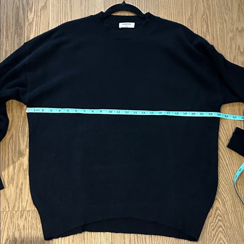 Aritzia Babaton Luxe Cashmere Toba Sweater - Picture 3 of 4